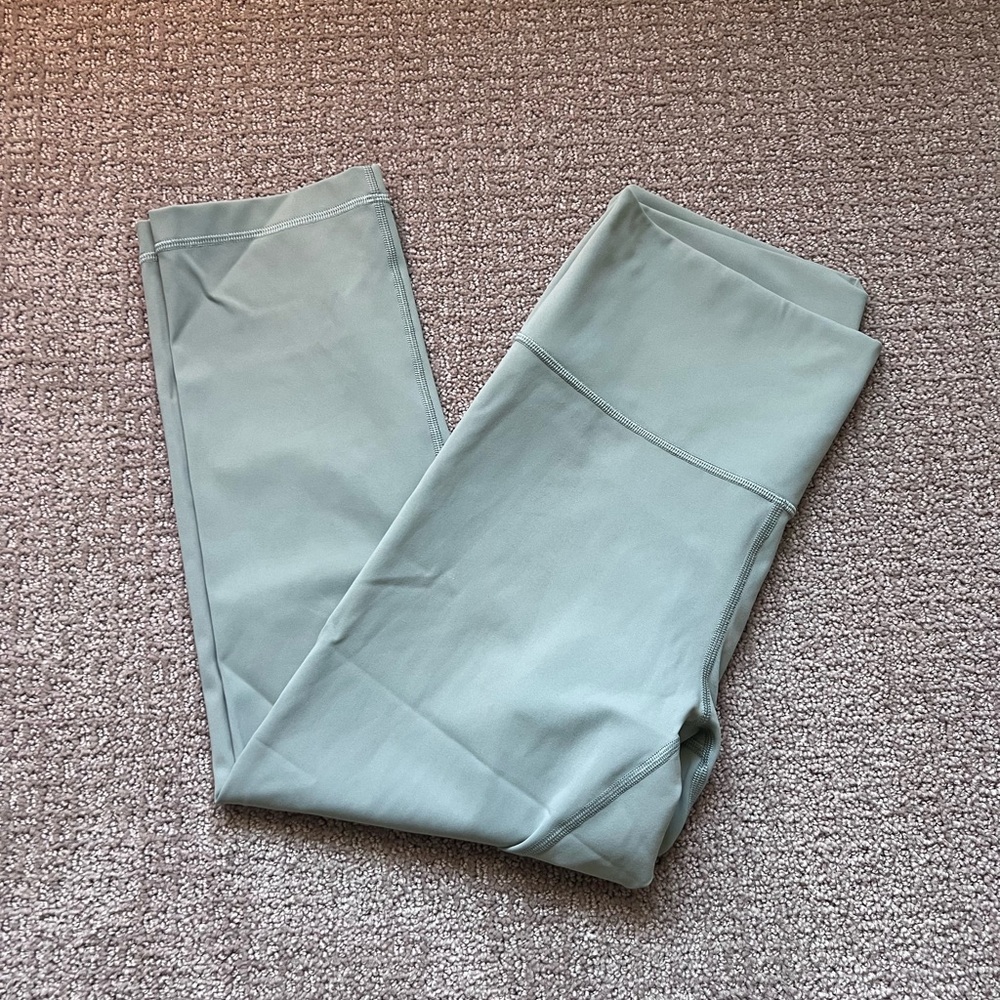Lululemon Wunder Under Crop Full-On Luxtreme 21"